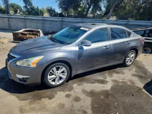 Nissan Altima 2.5L 4 2015