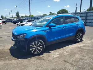 Volkswagen Taos 1.5L 4 2023