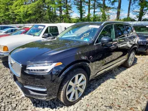 Volvo XC90 2.0L 4 2016