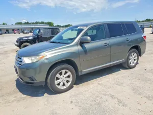 Toyota Highlander 3.5L 6 2013