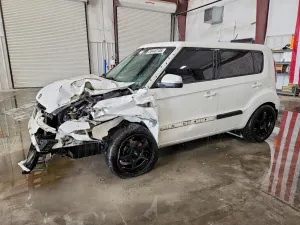 Kia Soul 2.0L 4 2013