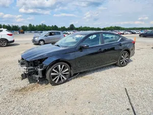 Nissan Altima 2.5L 4 2020