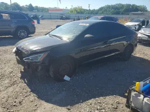 Hyundai Elantra 2.0L 4 2019