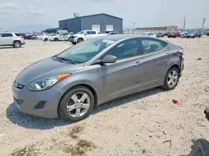 Hyundai Elantra 1.8L 4 2013