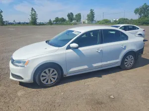 Volkswagen Jetta 2.0L 4 2014