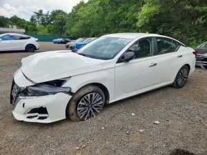 Nissan Altima 2.5L 4 2025