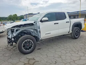 Toyota Tacoma 2.4L 4 2025