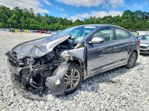 Hyundai Elantra 2.0L 4 2018