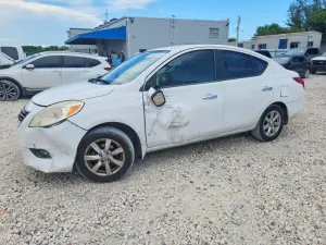 Nissan Versa 1.6L 4 2012