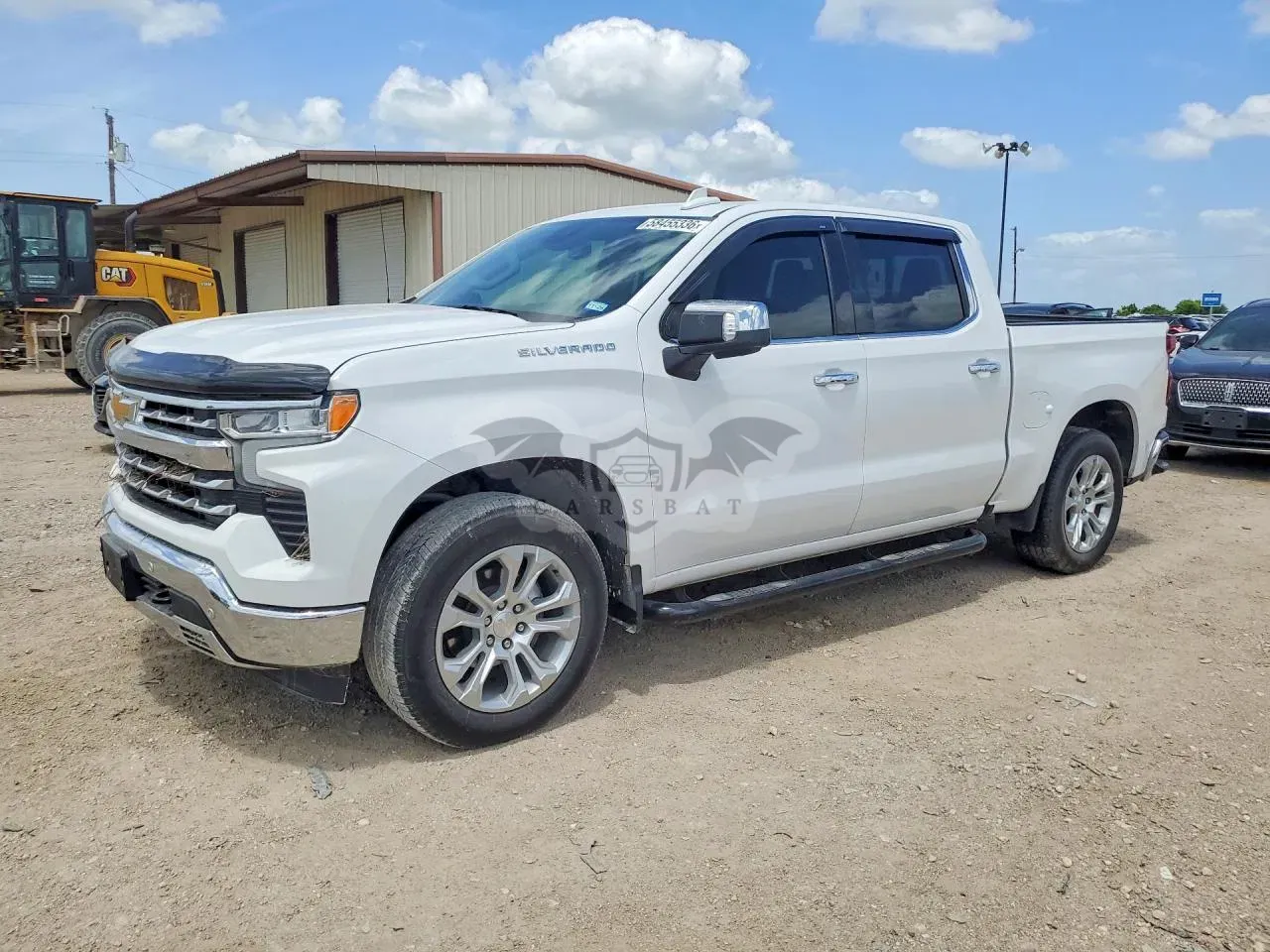 Chevrolet Silverado 1500 5.3L 8 2024