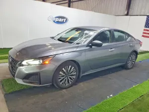 Nissan Altima 2.5L 4 2024
