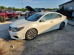 Nissan Altima 2.5L 4 2017