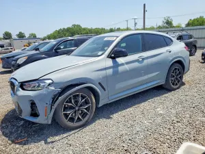 BMW X4 3.0L 6 2025