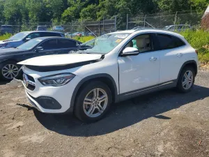 Mercedes-Benz GLA 2.0L 4 2021