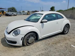 Volkswagen Beetle 2.5L 5 2012