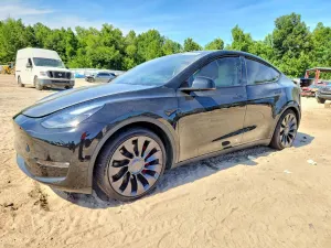 Tesla Model Y 2024