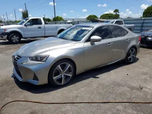 Lexus IS 2.0L 4 2018
