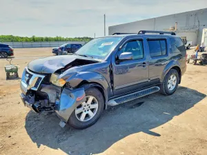 Nissan Pathfinder 4.0L 6 2011