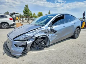 Tesla Model Y 2026