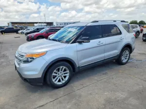 Ford Explorer 3.5L 6 2011