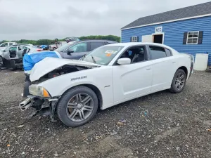 Dodge Charger 5.7L 8 2012