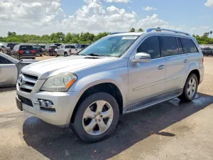 Mercedes-Benz GL 4.6L 8 2011