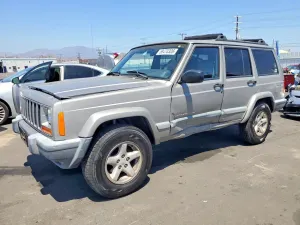 Jeep Cherokee 4.0L 6 2001