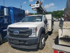 Ford F-450 7.3L 8 2020