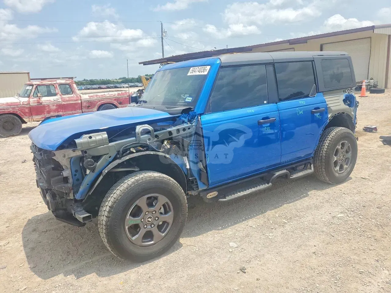 Ford Bronco 2.3L 4 2025