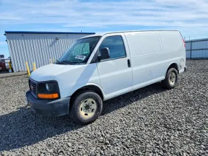 GMC Savana 4.8L 8 2012