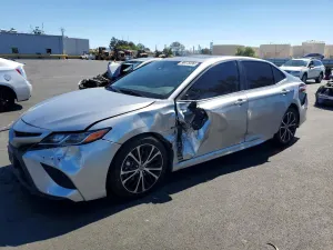 Toyota Camry 2.5L 4 2019