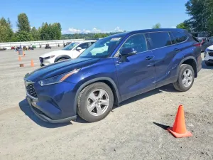 Toyota Highlander 3.5L 6 2021