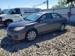 Toyota Corolla 1.8L 4 2012