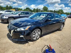 Nissan Altima 2.5L 4 2020