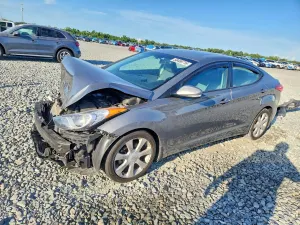 Hyundai Elantra 1.8L 4 2013