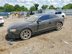 Audi A5 2.0L 4 2011