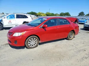 Toyota Corolla 1.8L 4 2013