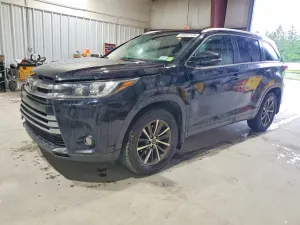 Toyota Highlander 3.5L 6 2018