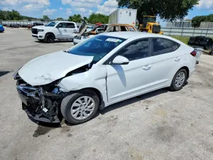 Hyundai Elantra 2.0L 4 2019