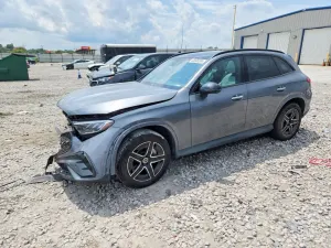 Mercedes-Benz GLC 2.0L 4 2023