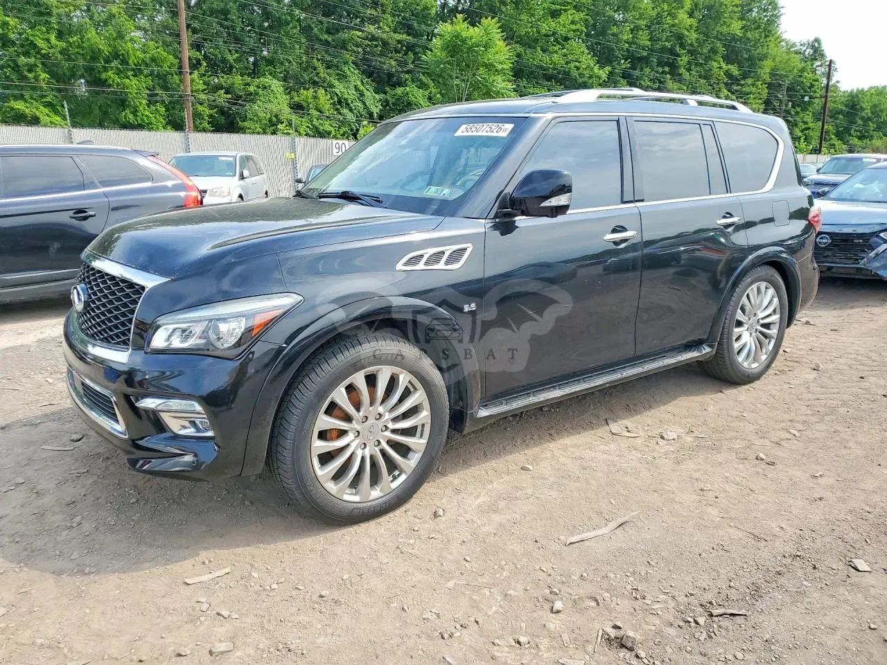 Infiniti QX80 5.6L 8 2015