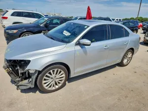 Volkswagen Jetta 1.8L 4 2016