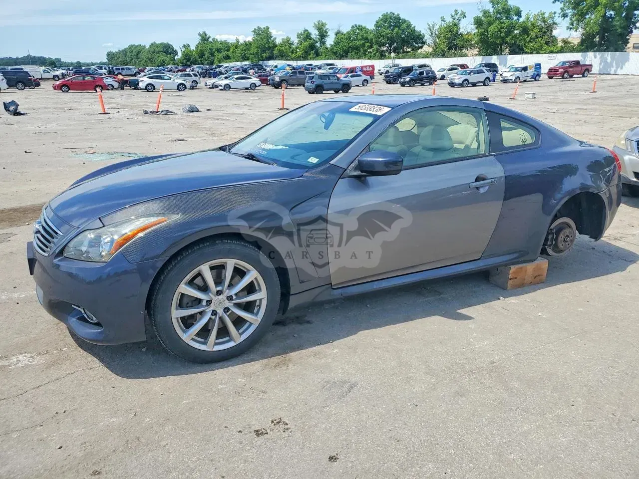 Infiniti Q60 3.7L 6 2014