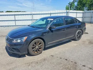 Volkswagen Passat 1.8L 4 2017