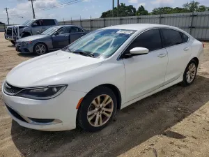 Chrysler 200 2.4L 4 2015