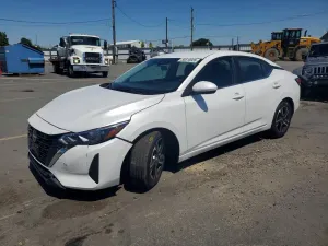 Nissan Sentra 2.0L 4 2024