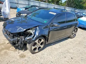 Volkswagen Golf 2.0L 4 2012