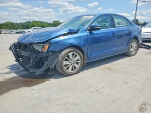 Volkswagen Jetta 1.4L 4 2016