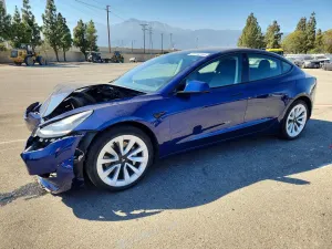 Tesla Model 3 2022