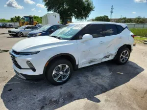 Chevrolet Blazer 2.0L 4 2023